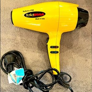 Babyliss Professional hairdryer used in European hair show- Australian prong